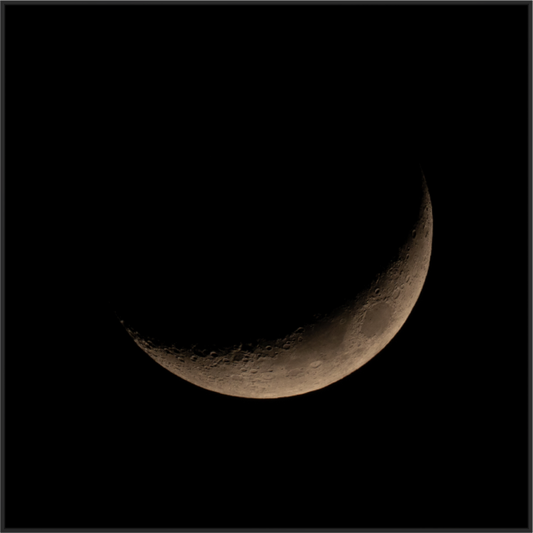 Main image Moon