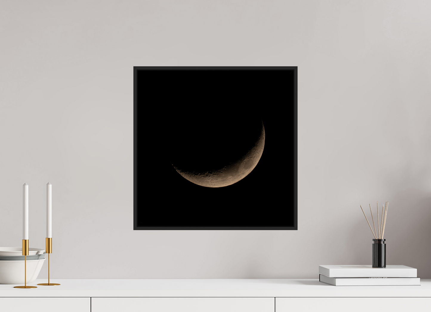 40 x 40 cm, Fotoafdruk onder acrylglas, frame Basel Zwarrt Mat Moon